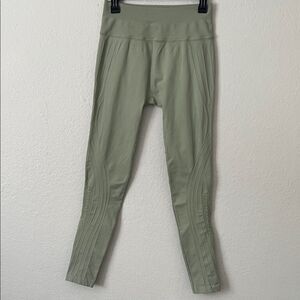 NUX Active High Waisted Seamless Leggings Workout Yoga Pants in Size L